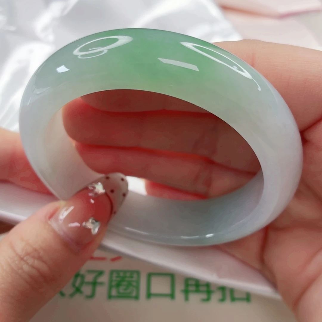 翡翠未镶嵌手镯缅甸天然A货翡翠54.2