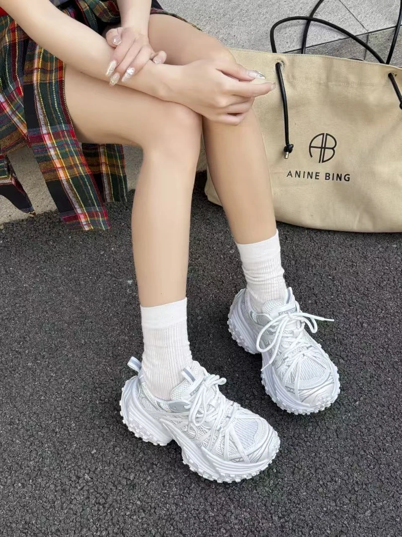 02565女鞋网红运动休闲鞋学院风增高时尚休闲鞋老爹鞋国风