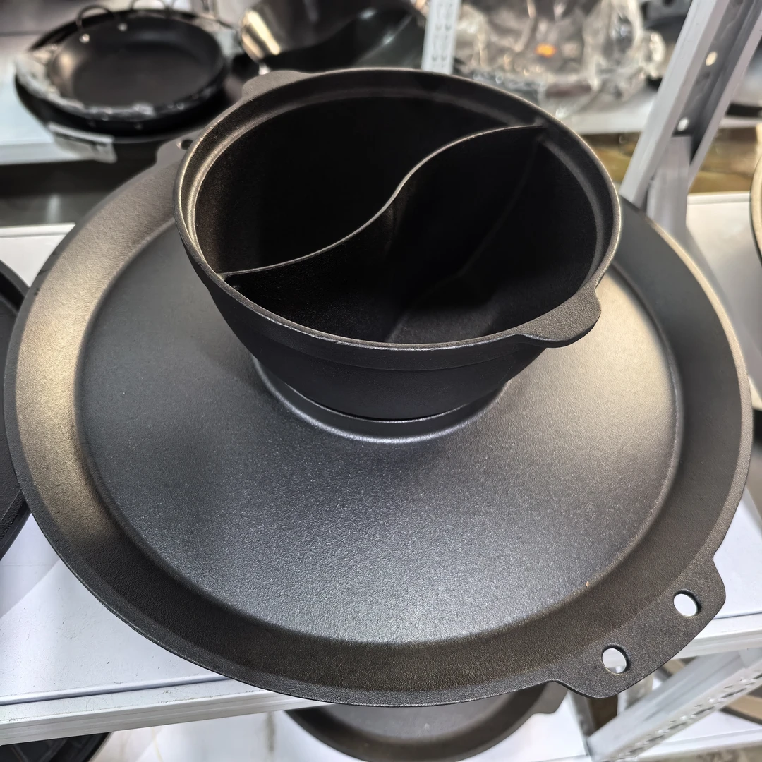 贵州铸铁网红烤涮一体鸳鸯烙锅商用开店电陶炉煤气用