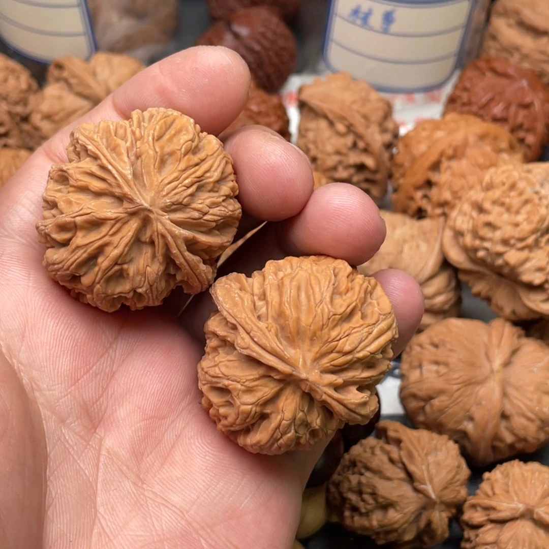 文玩核桃把件柒*苹果园