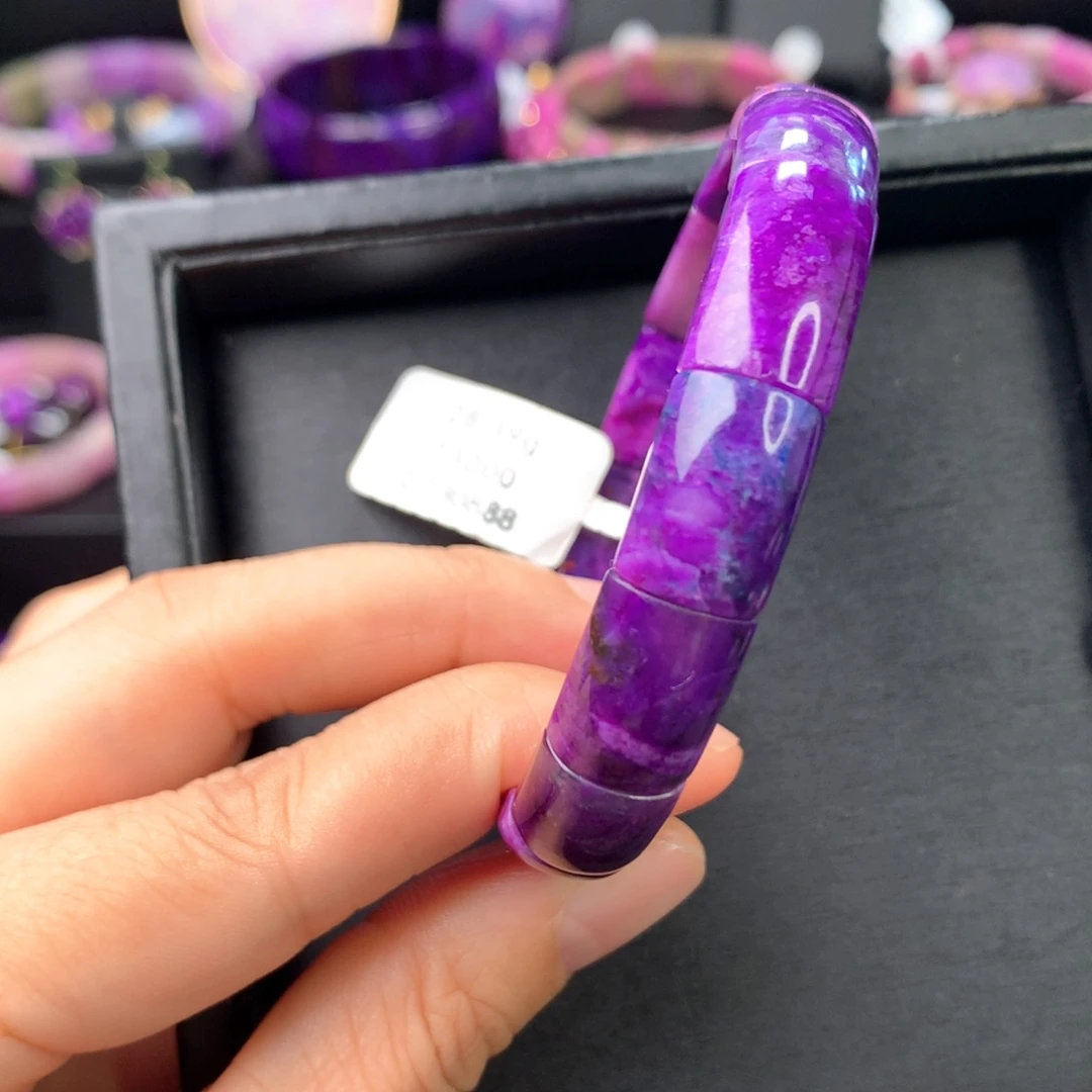 未镶嵌苏纪石（舒俱来）手牌