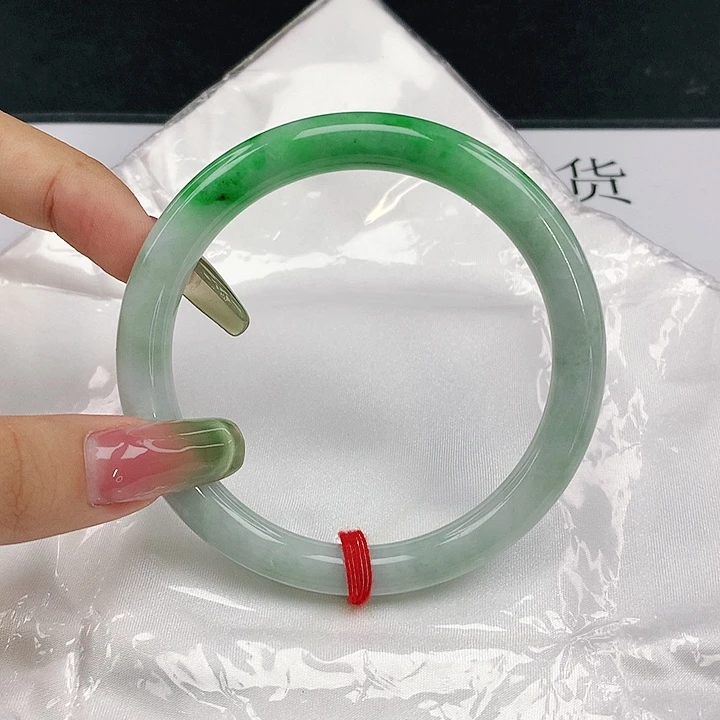 未镶嵌手镯翡翠圈61，85052