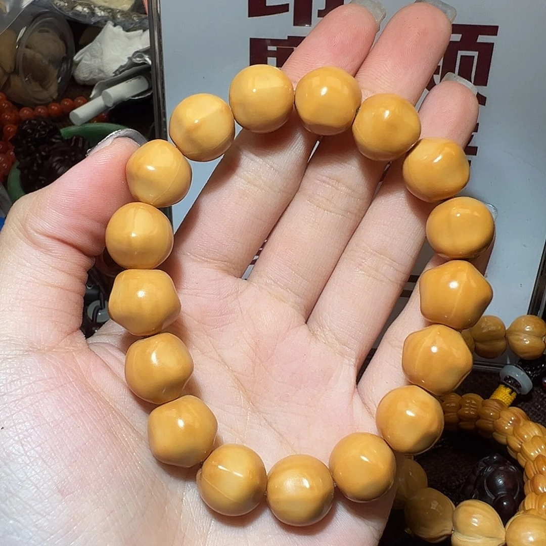 手串猴头核桃1.4/好的