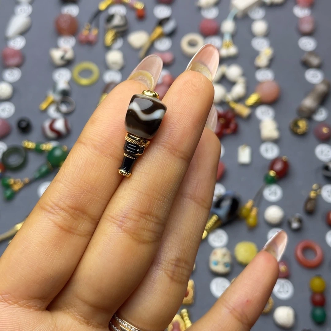 玛瑙/玉髓合金配饰