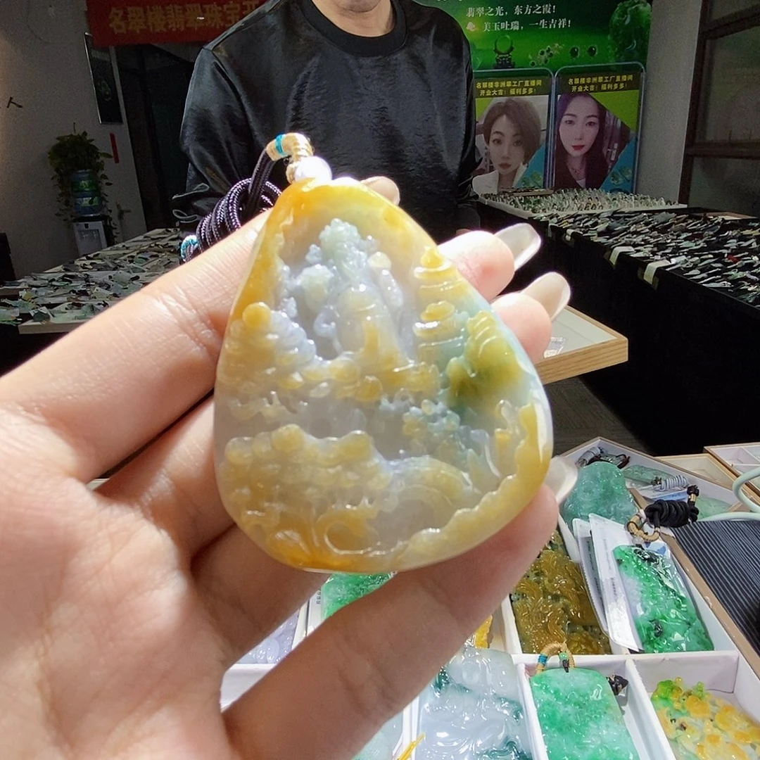 颈饰未镶嵌翡翠翡翠