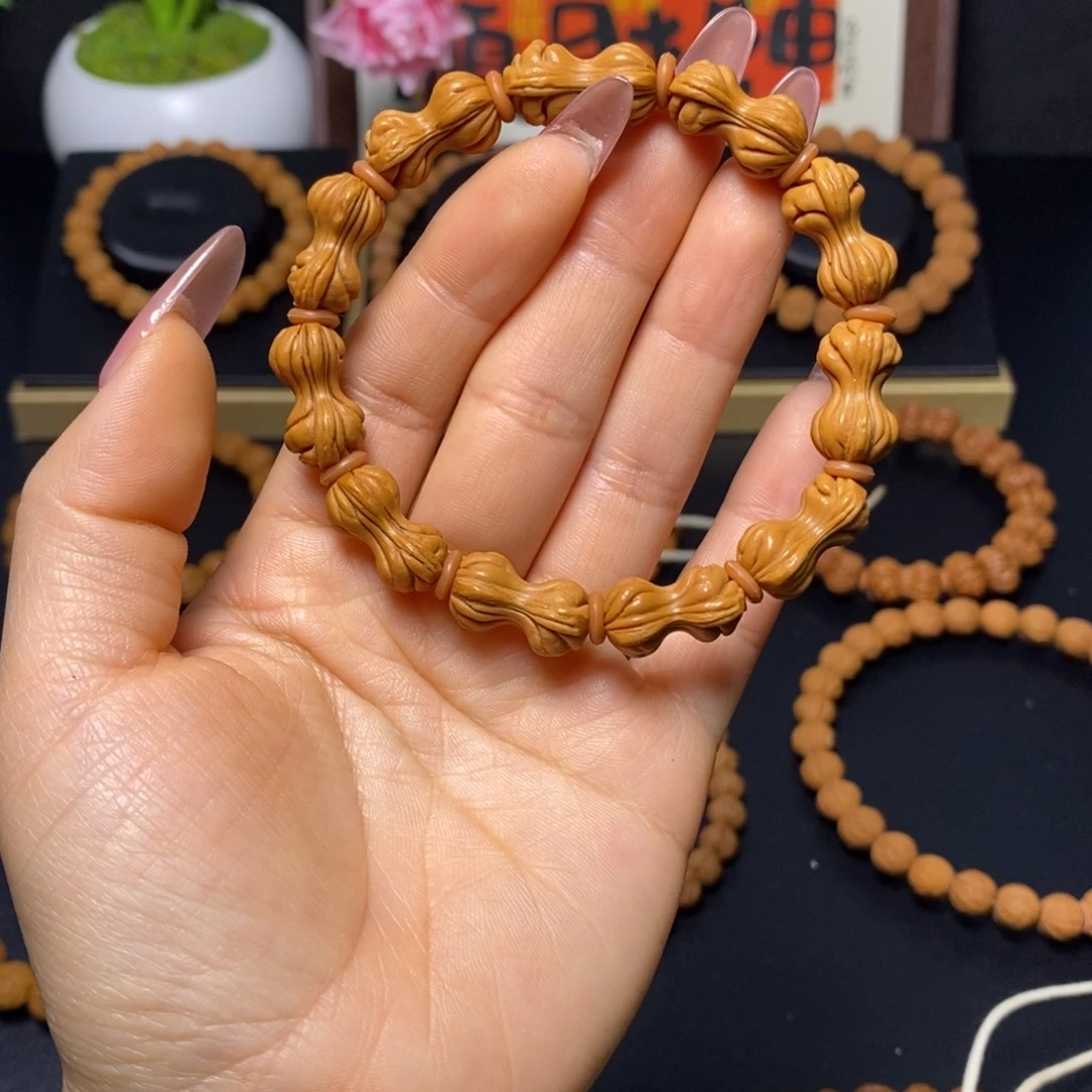 桃核吊坠秦岭文玩