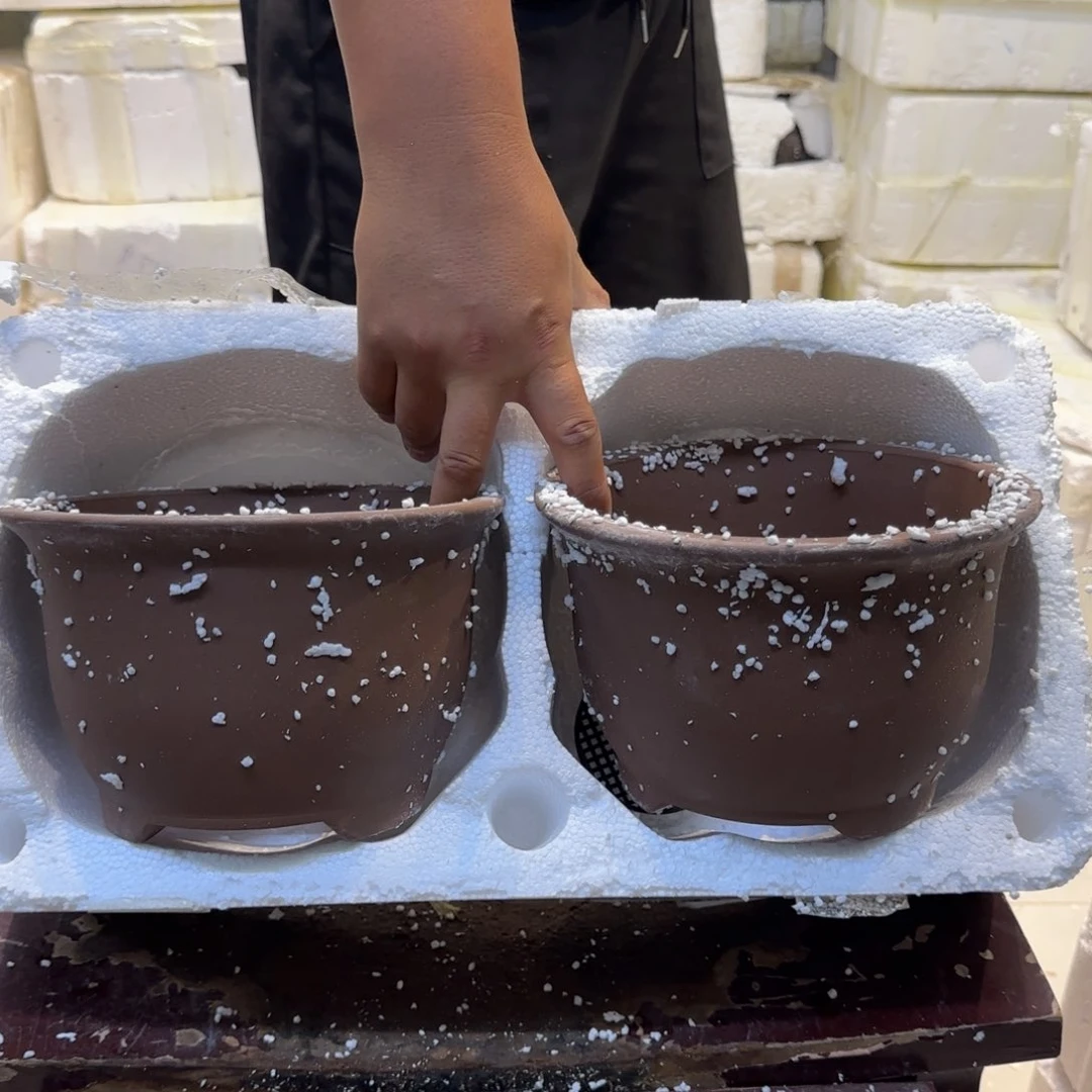 紫砂花盆瑕疵和瑕疵