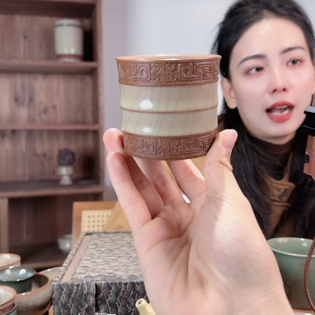 瓷摆件竹节桶杯西周