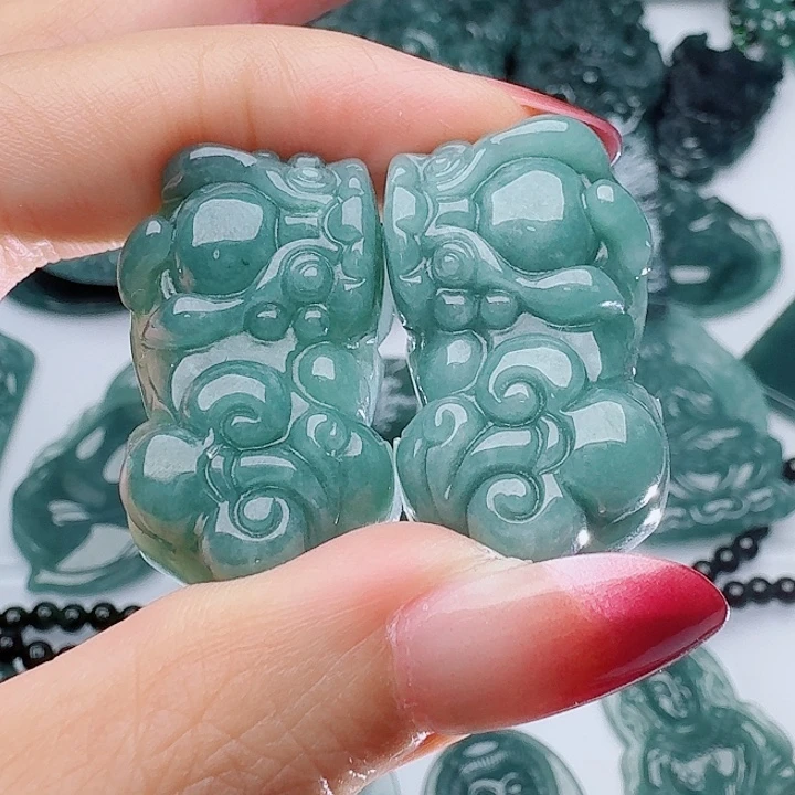 颈饰未镶嵌翡翠多样性发其一