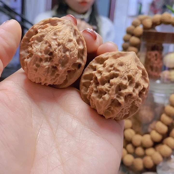【闪购商品】文玩核桃把件39.5白蛇谷