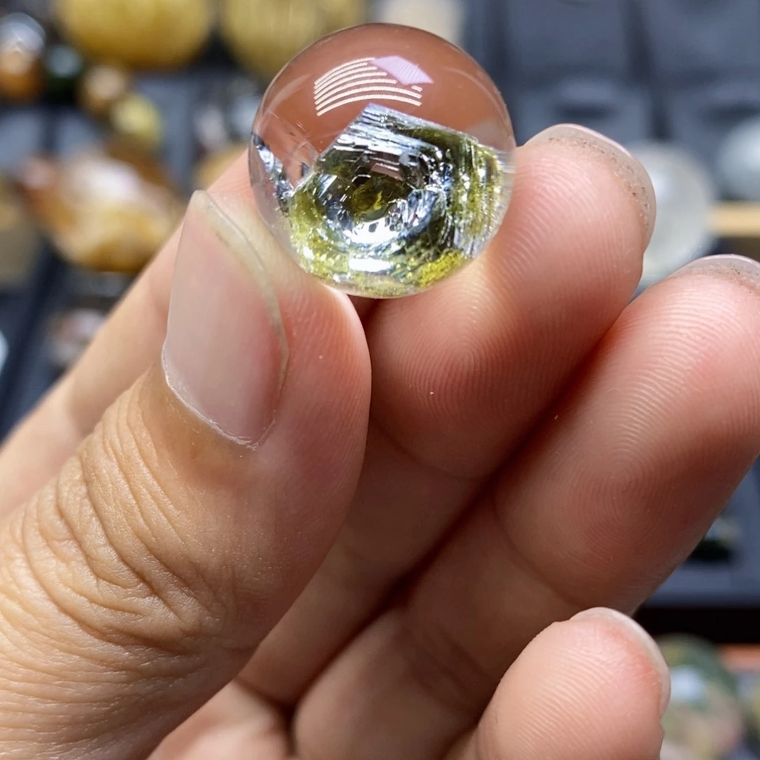 未镶嵌颈饰水晶小***W圆球