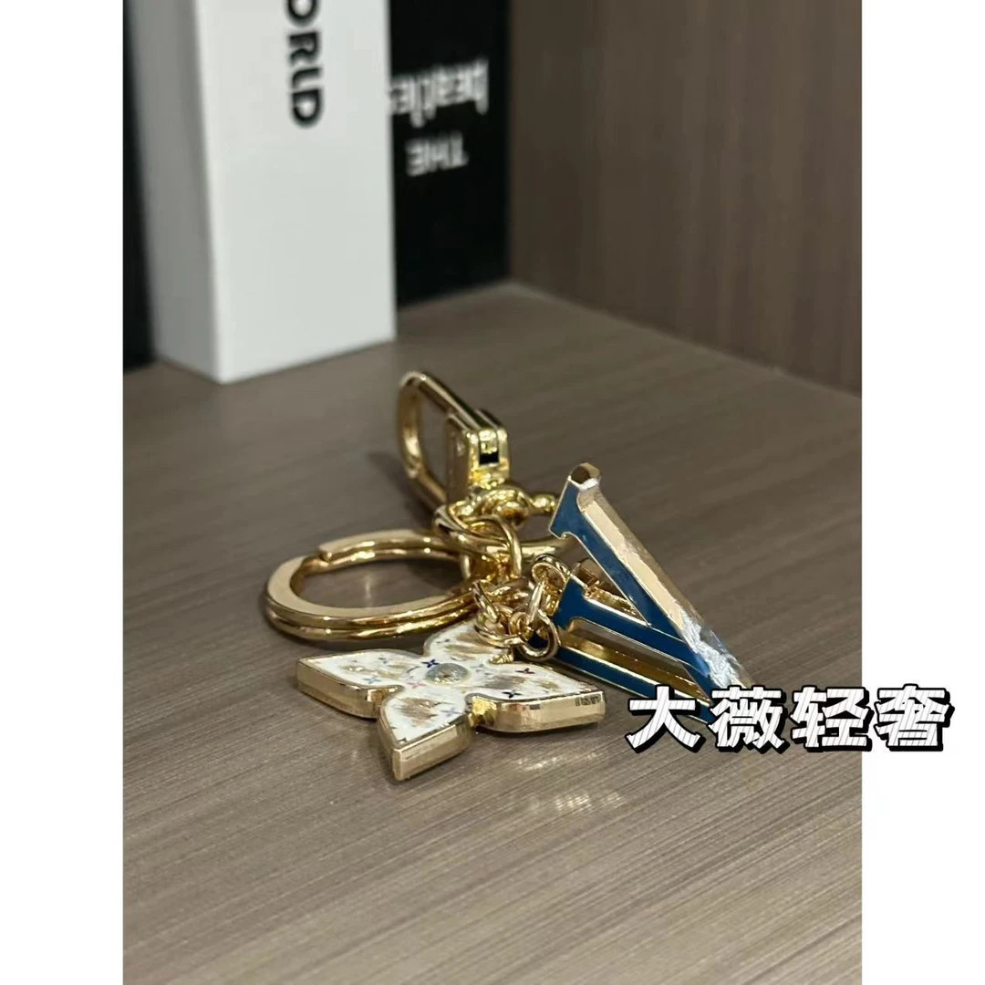 高级感蓝色个性十字花钥匙扣-38489