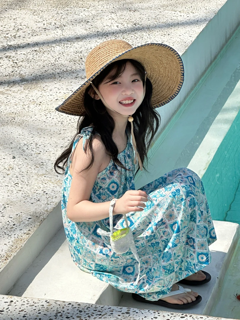 夏季波西米亚风裙碎花吊带裙背心裙连衣裙儿童海边度假衣服