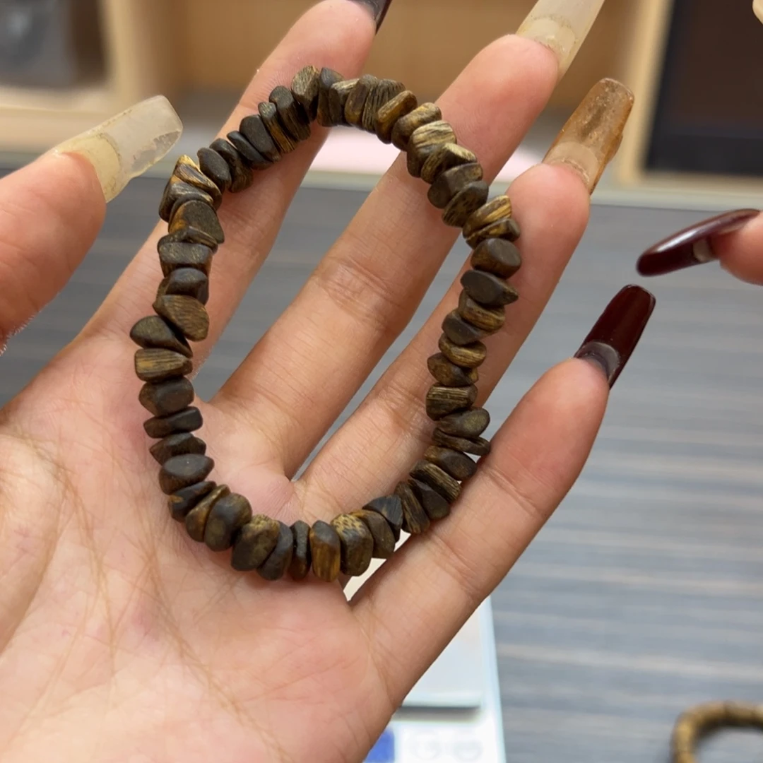 沉香沉香碎屑奇楠沉香蓝虫777