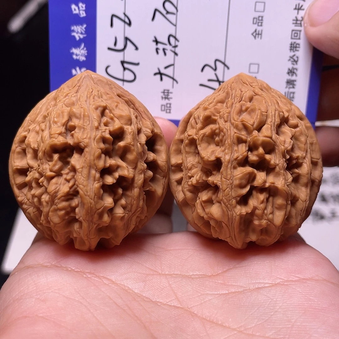 文玩核桃吊坠文玩