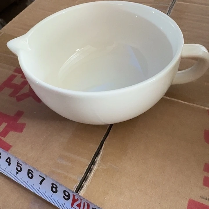 外贸尾单高温陶瓷微瑕白色把手料斗