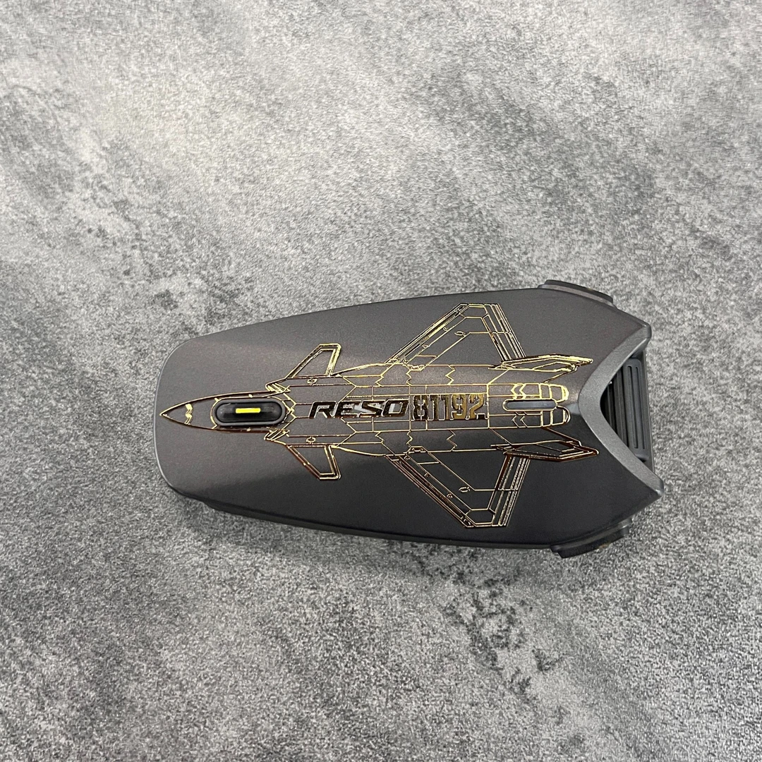 RESO耳机金色银色飞机贴纸1