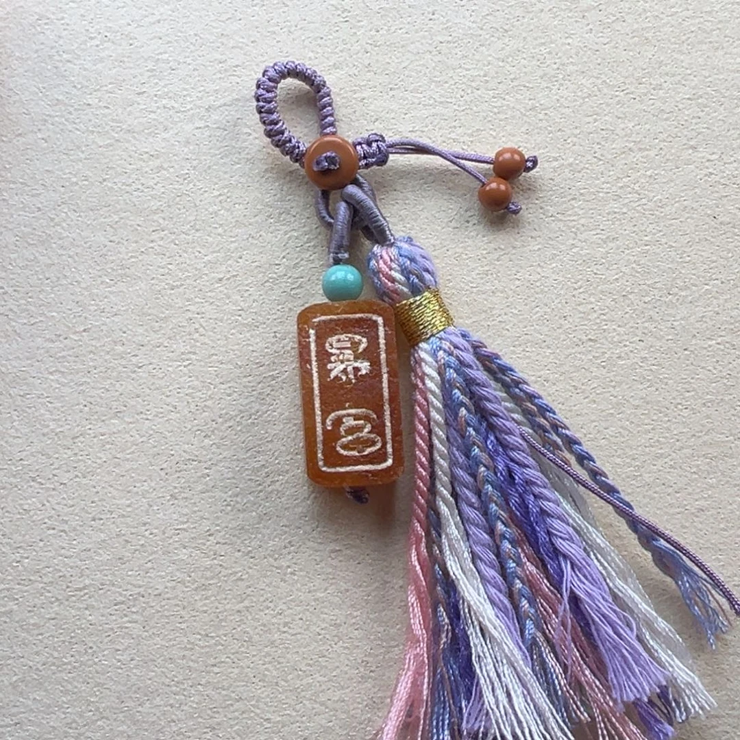 琥珀未镶嵌吊坠(不含链)