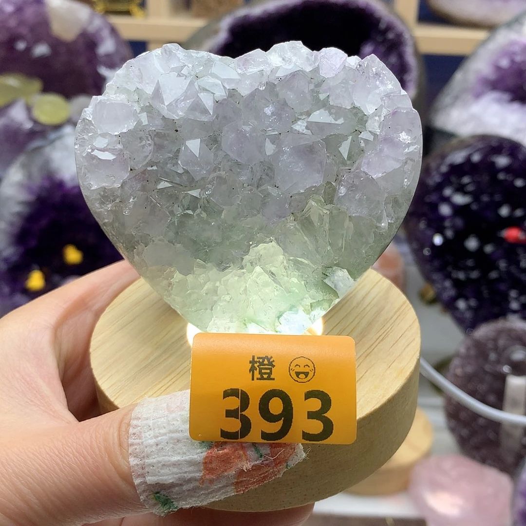 未镶嵌大型摆件（非配饰）水晶