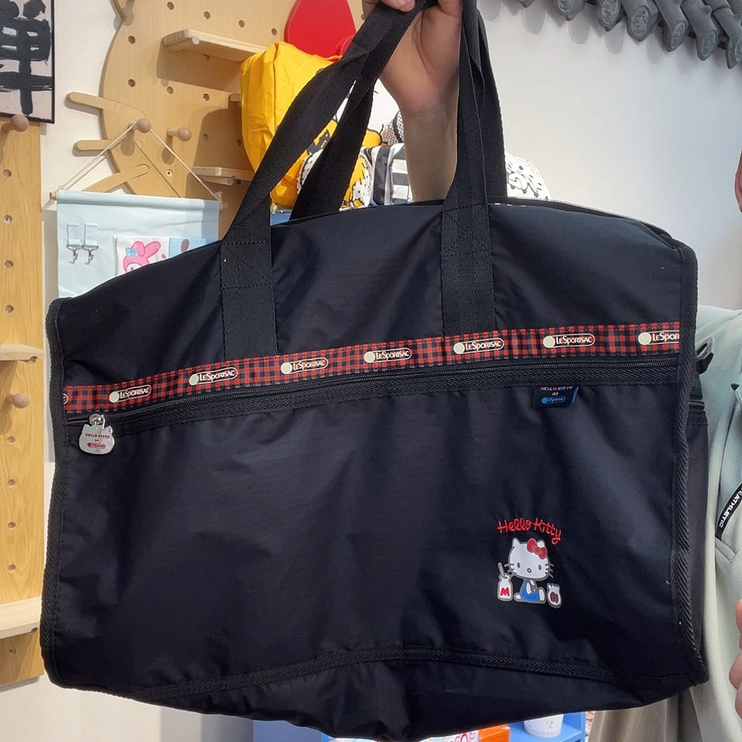 PU化妆包等各种产品的