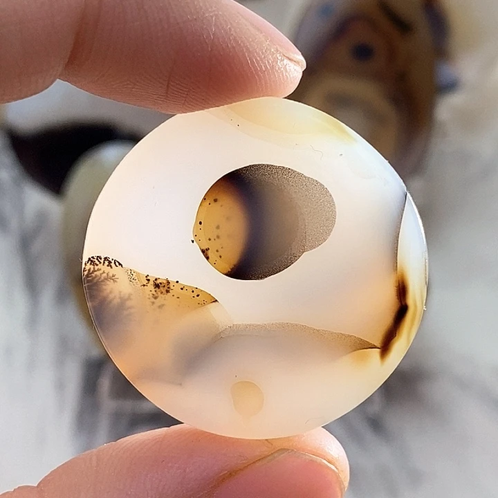 玛瑙/玉髓颈饰未镶嵌觉*子