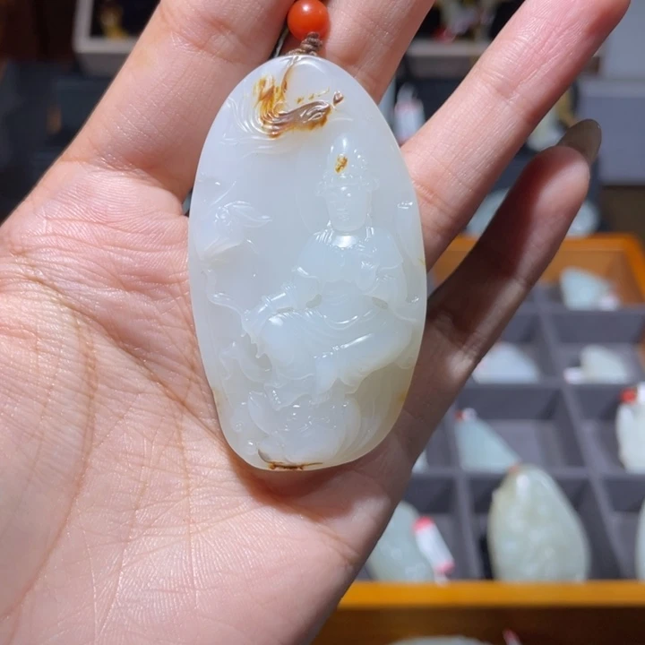 轉***身和田玉未镶嵌手链