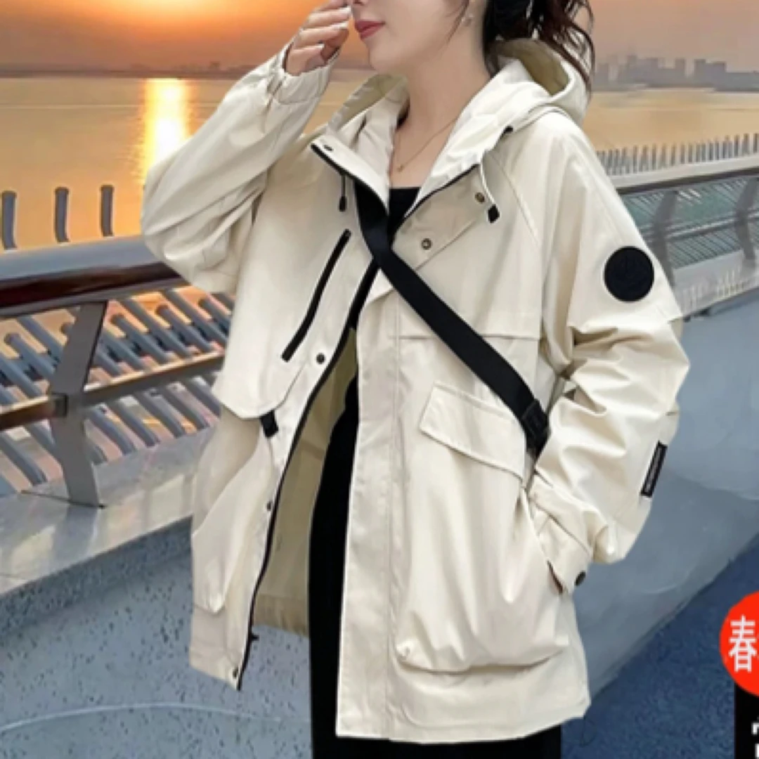 春款大版圆标冲锋衣外套
