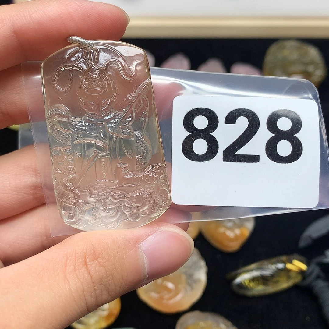 未镶嵌颈饰水晶p****g挂件