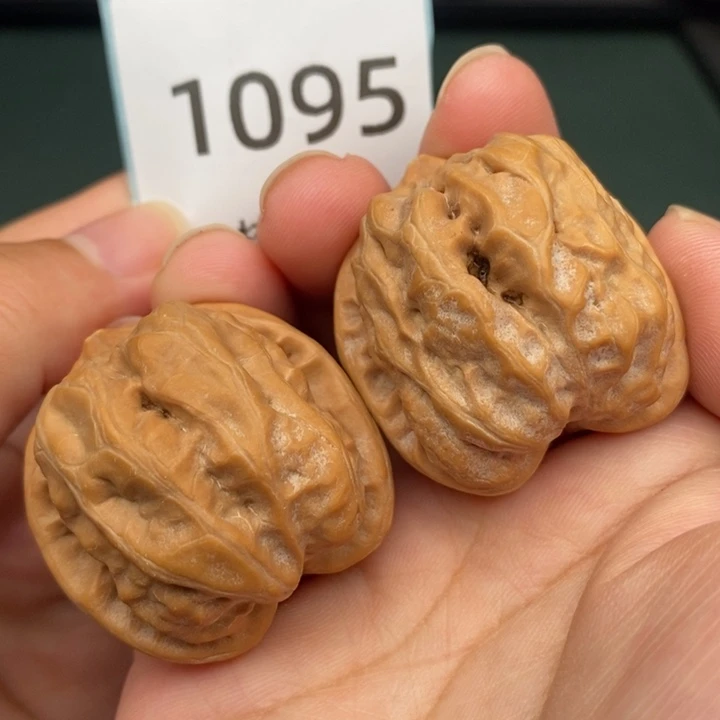 吊坠文玩核桃1095号全品哇35