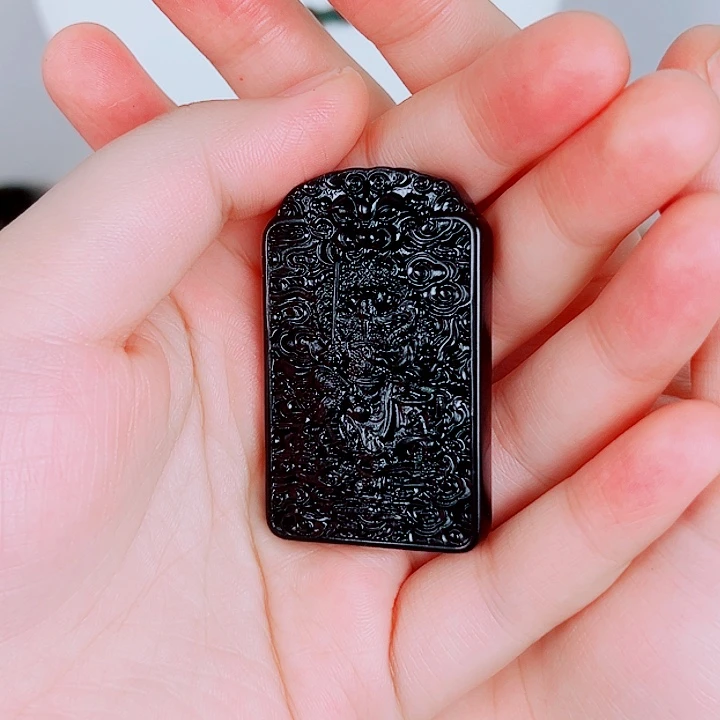 骑***弹蛇纹石玉未镶嵌玉牌