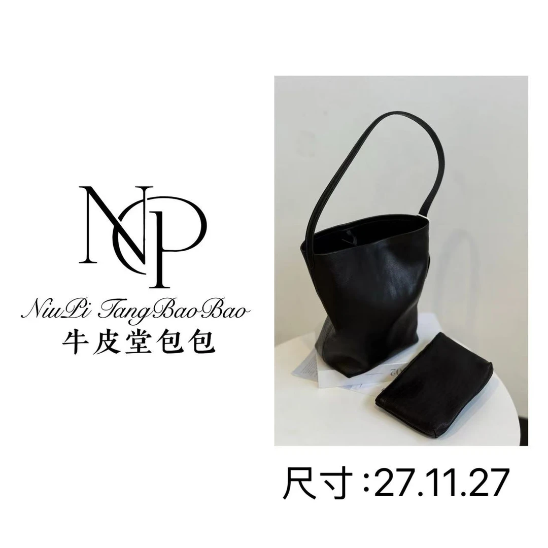 斜挎包暗黑风斜跨简约女士水桶包黑色手提包包可拆卸水桶形