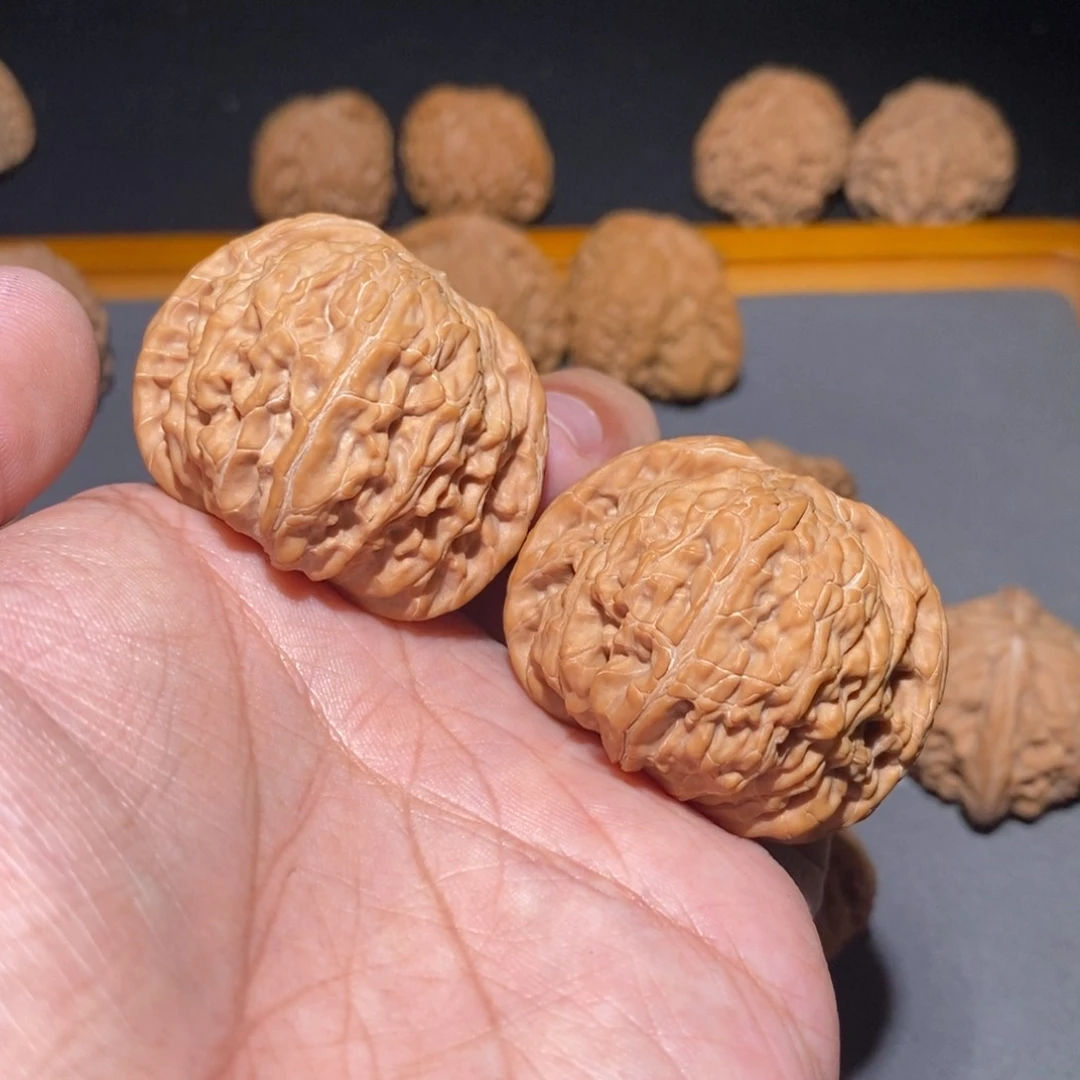 文玩核桃吊坠42磨盘全品