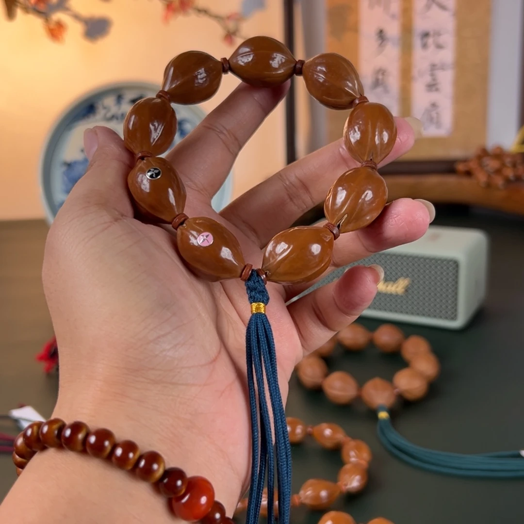 橄榄核手串双银标款19×28鲨鱼背
