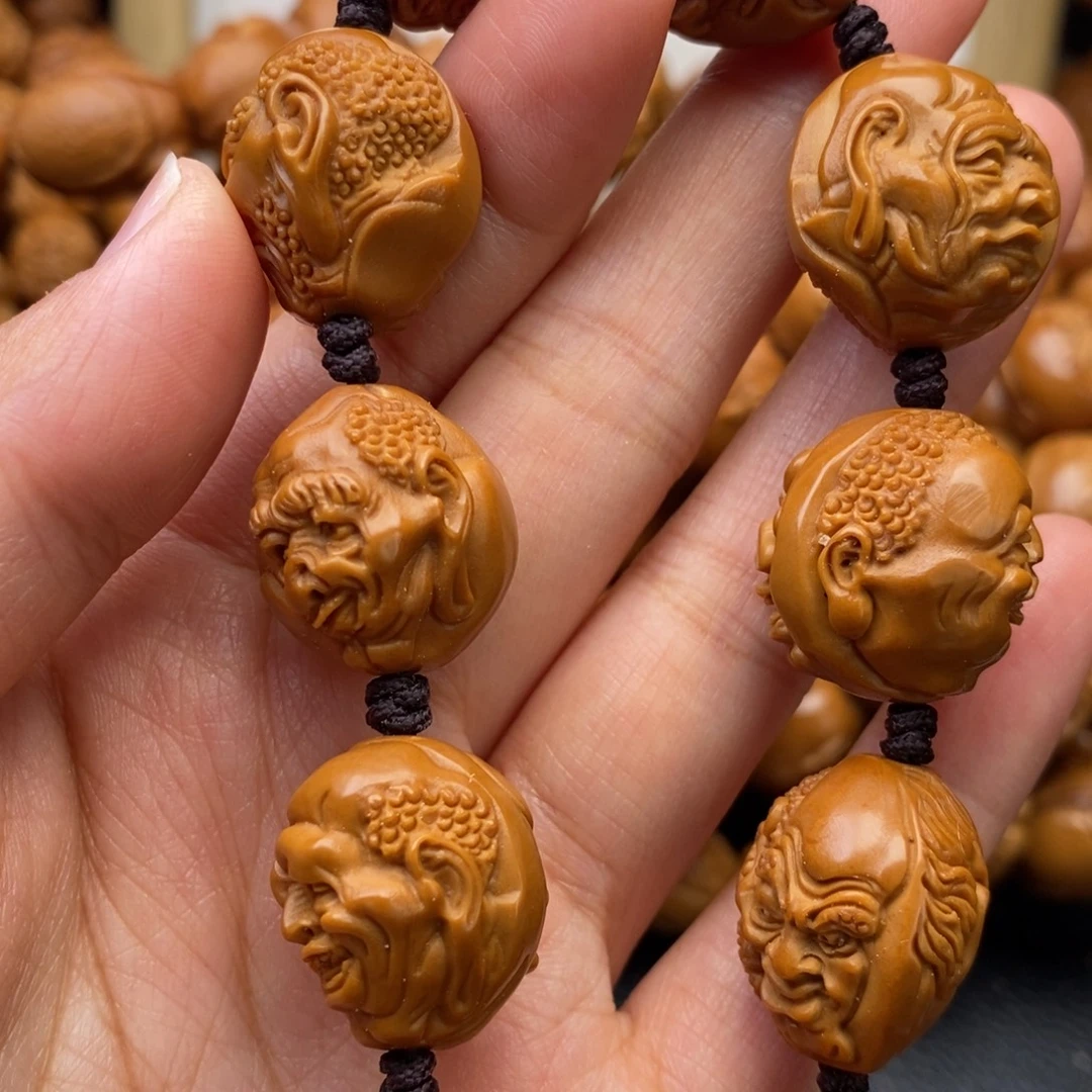 手串橄榄核十八罗汉