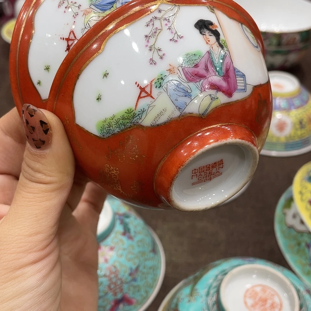 K***³瓷片景德镇粉彩开窗茶碗