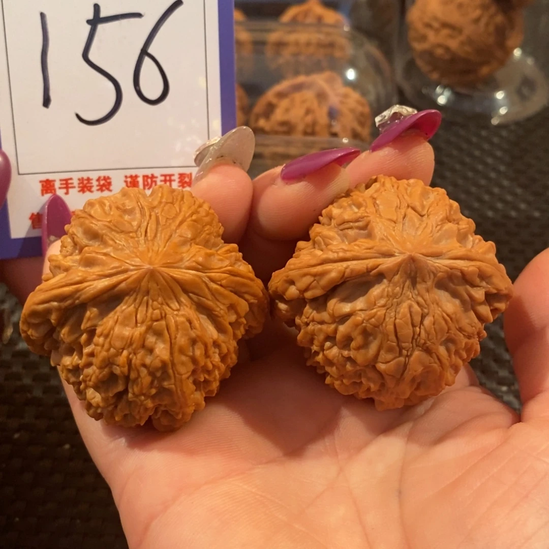 文玩核桃吊坠56和尚头全品46尺