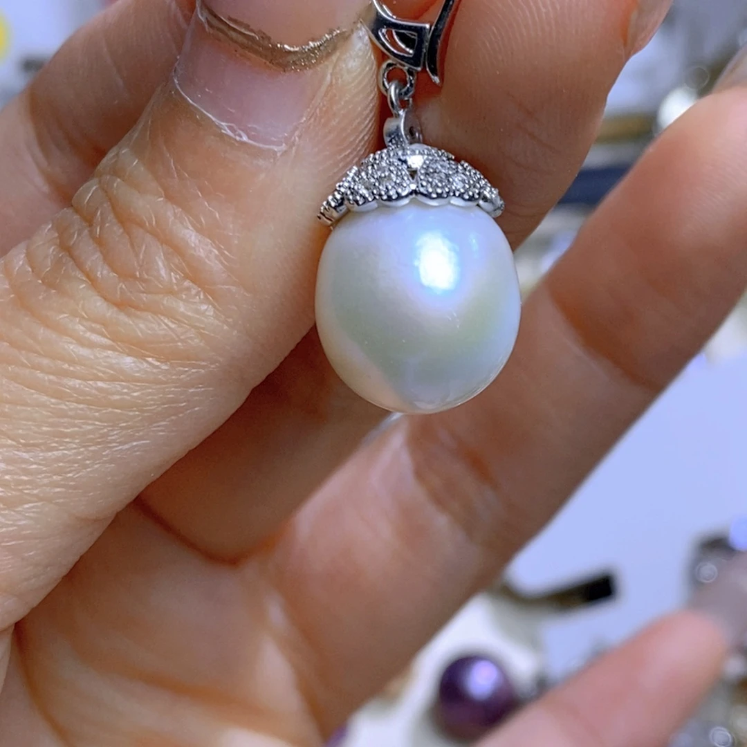 未镶嵌淡水珍珠吊坠