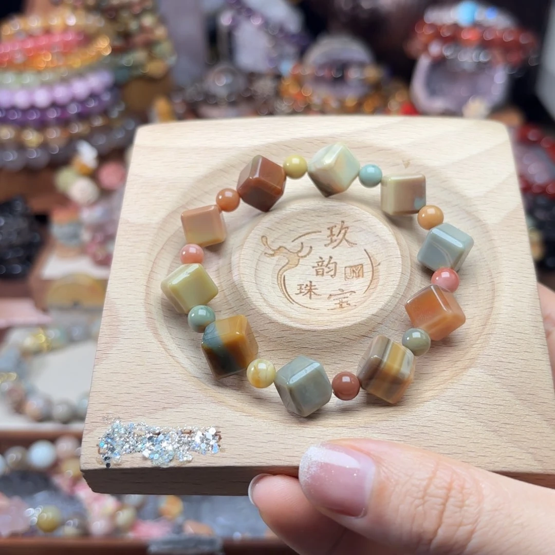 石英质玉未镶嵌珠宝半成品