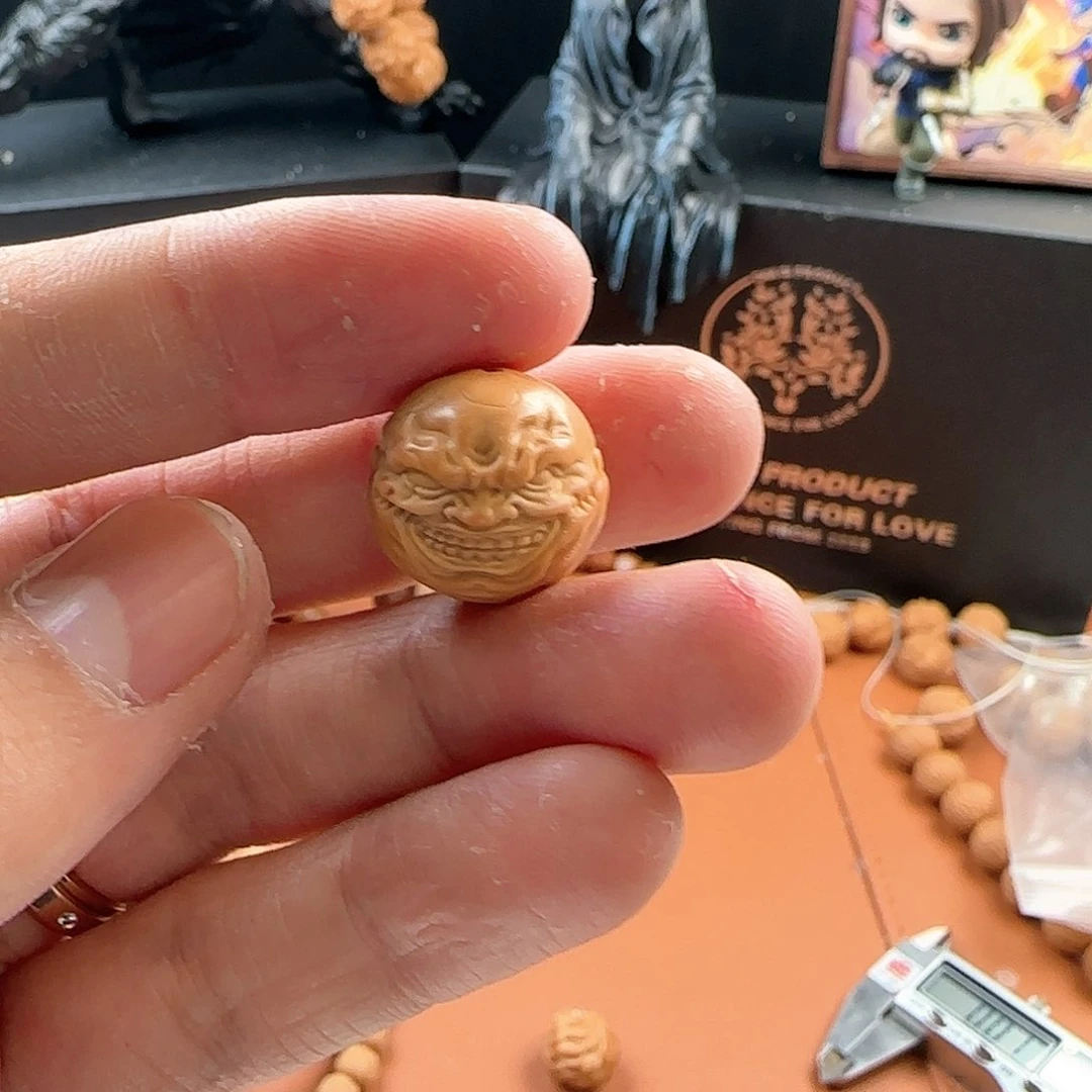 猴头核桃吊坠金花佛爷素