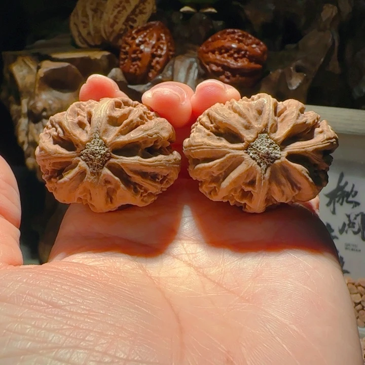 文玩核桃吊坠米子93