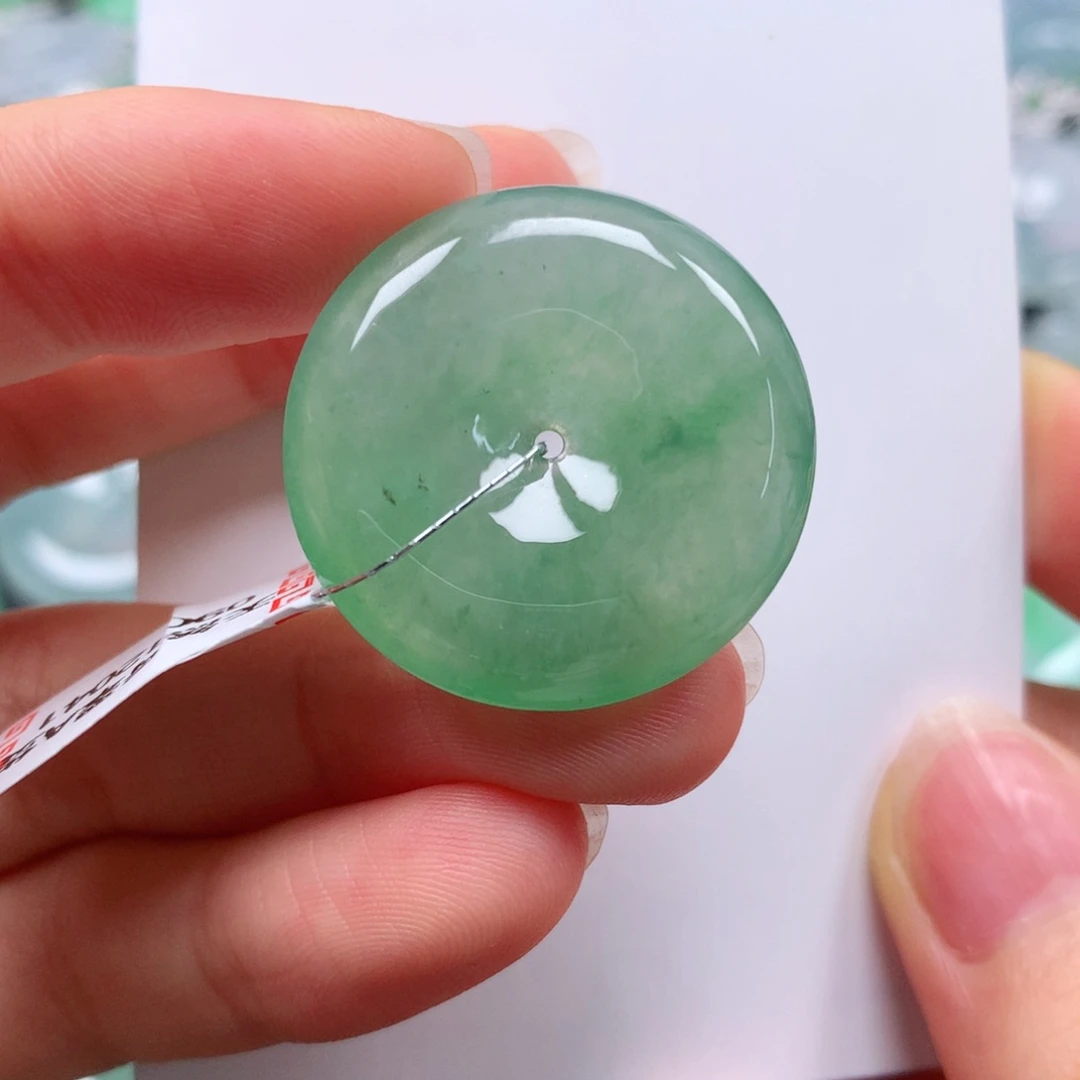 翡翠未镶嵌颈饰天然翡翠