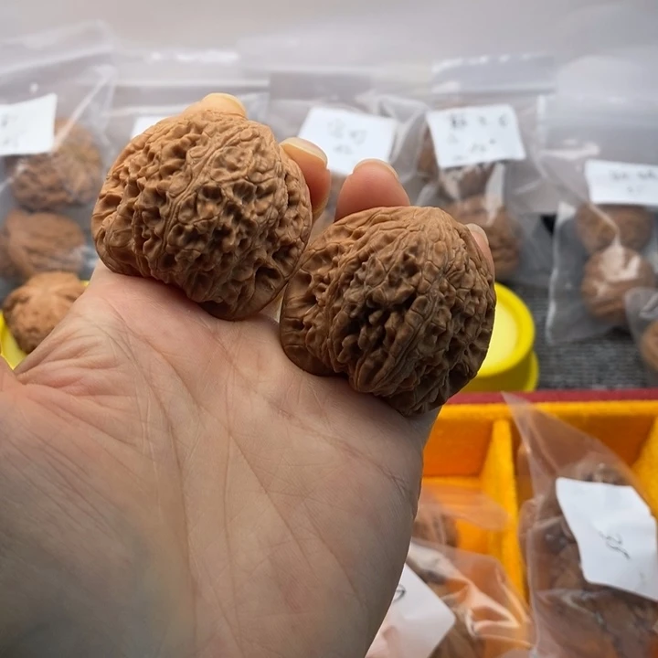 吊坠文玩核桃40秀球