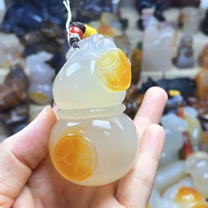 平***乐玛瑙/玉髓未镶嵌饰品