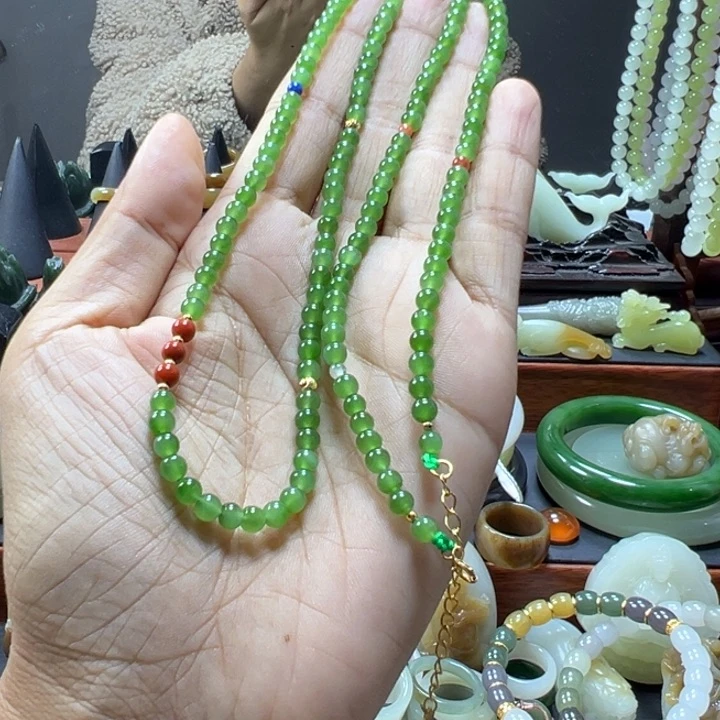 颈饰未镶嵌和田玉