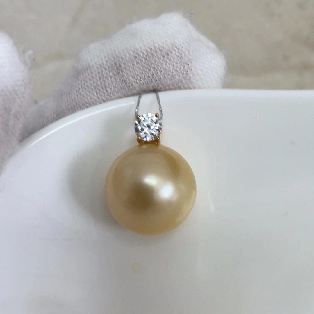 海水珍珠18K金镶嵌吊坠(不含链)13.6mm