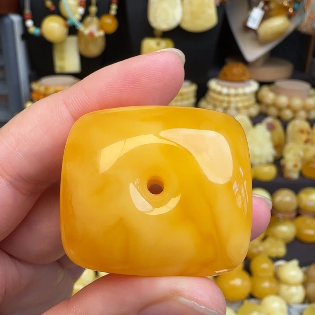 琥珀未镶嵌吊坠(不含链)焦皮料蜜蜡方扣藏扣吊坠