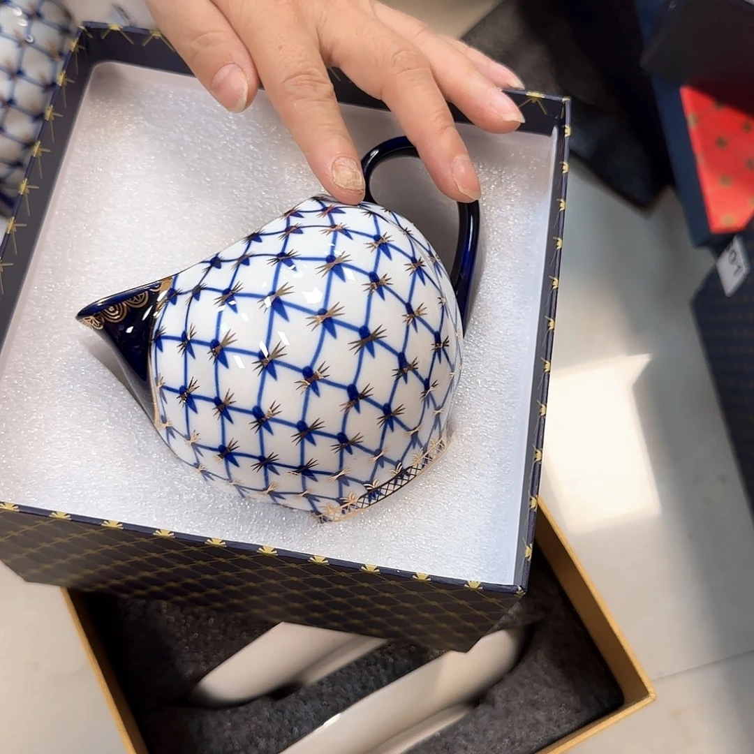 冠衡外贸陶瓷有限公司