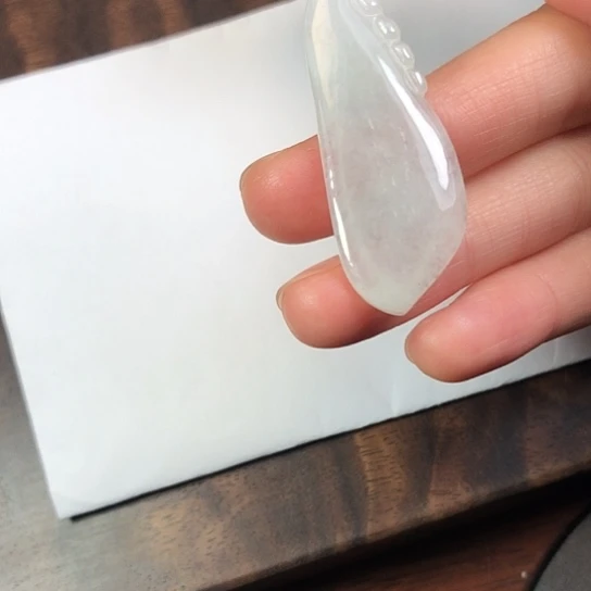 翡翠未镶嵌颈饰缅甸A货，每天下午1点半开播