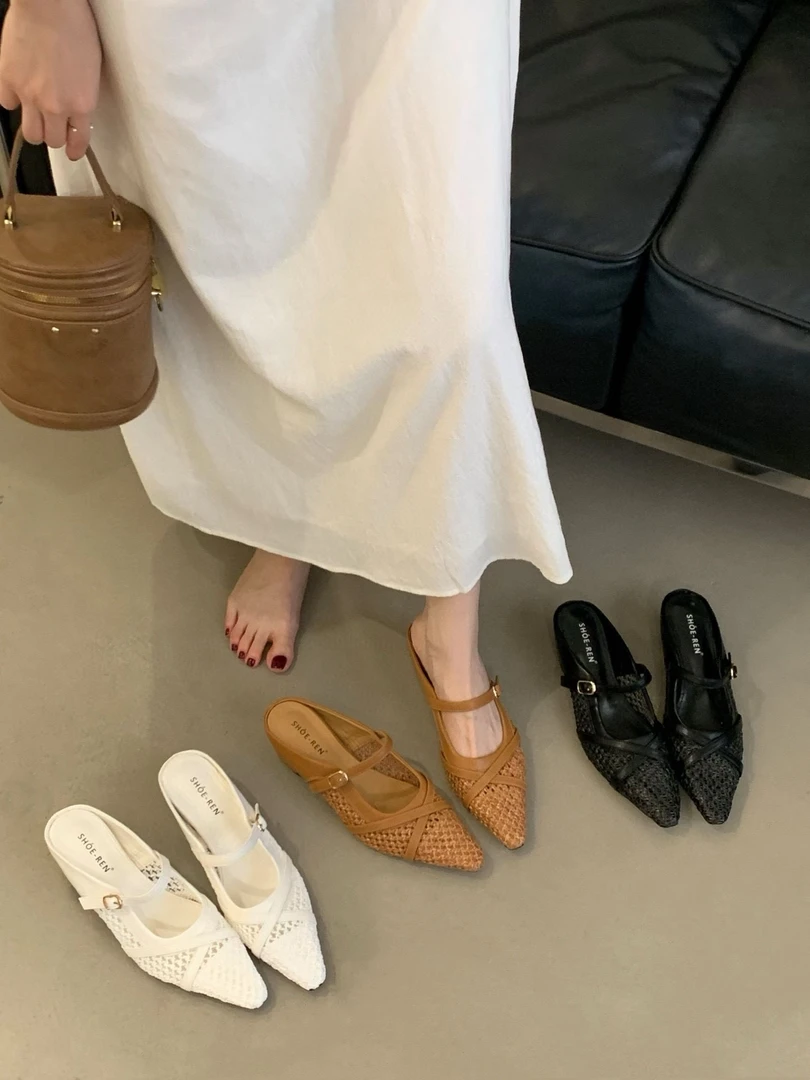 6261-2包头凉鞋方头时装凉鞋凉鞋百搭粗夏一字式扣带