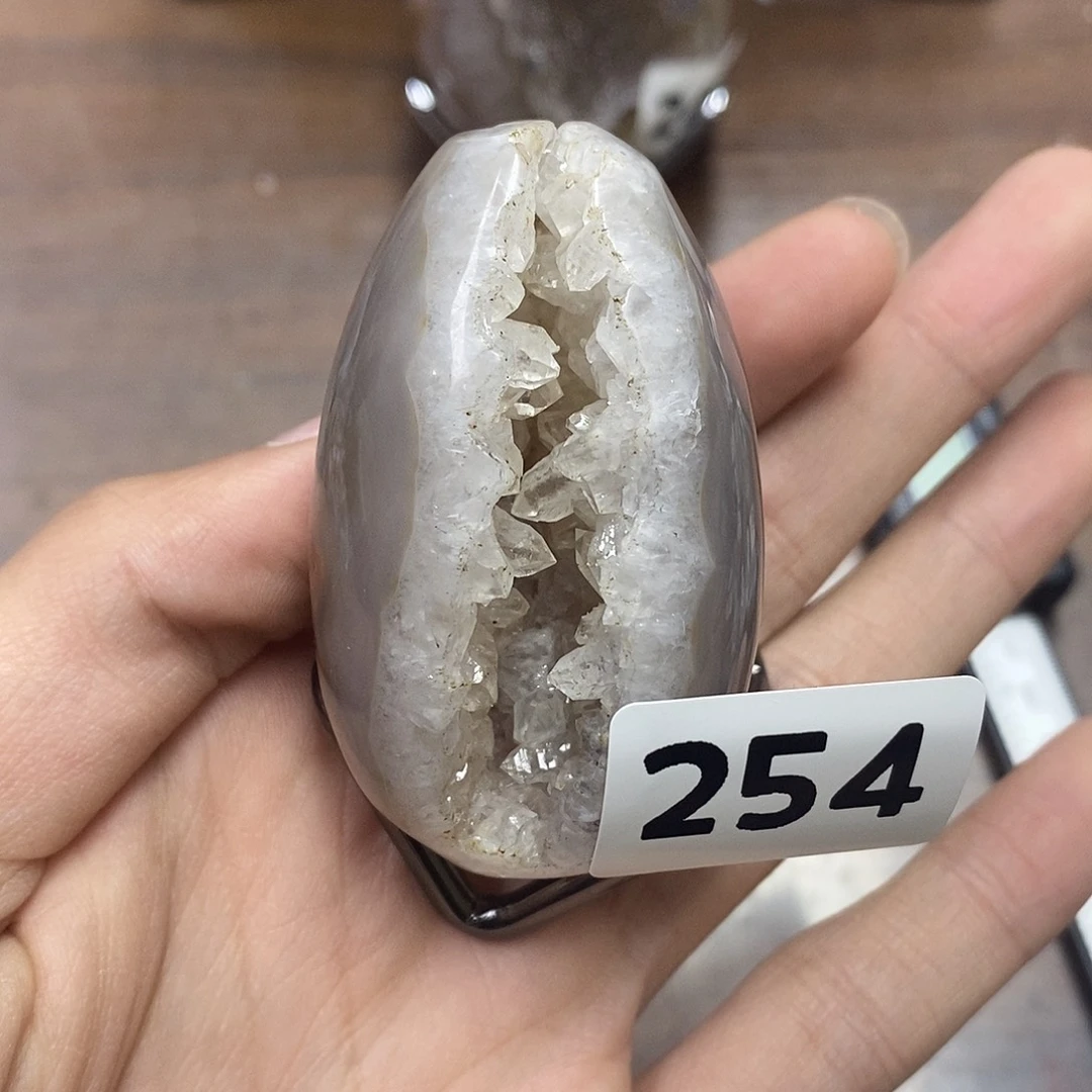 玛瑙/玉髓未镶嵌天然玛瑙龙蛋